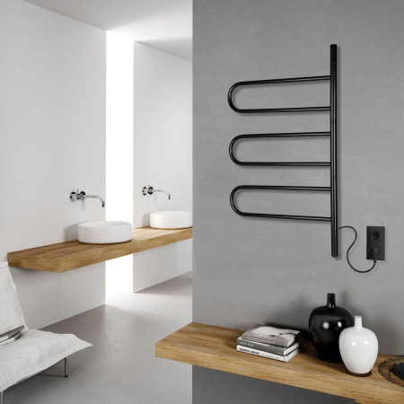 Электрический полотенцесушитель Vimarr Kaskad PSNkVMRKe4575BL 450x750 поворотный с греющим кабелем, черный матовый