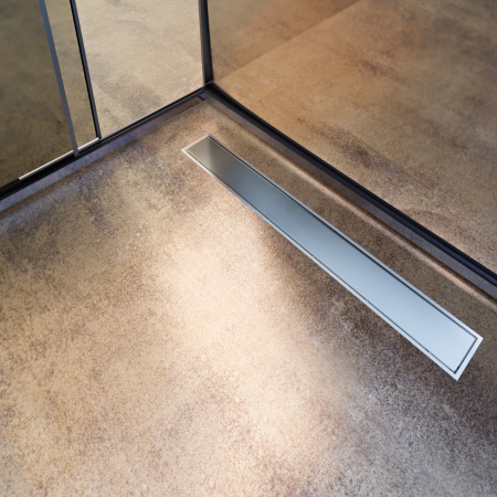 Трап линейный (душевой лоток) Vimarr C.1 517C37001050 700 мм с рамкой из нержавеющей стали, с горизонтальным выходом D50 мм под плитку